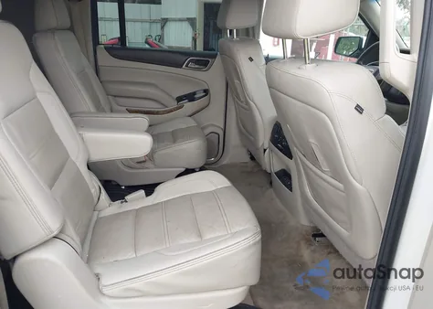 2015 GMC Yukon Xl 1500 Denali z USA, uszkodzony, nr VIN 1GKS2JKJ1FR133910